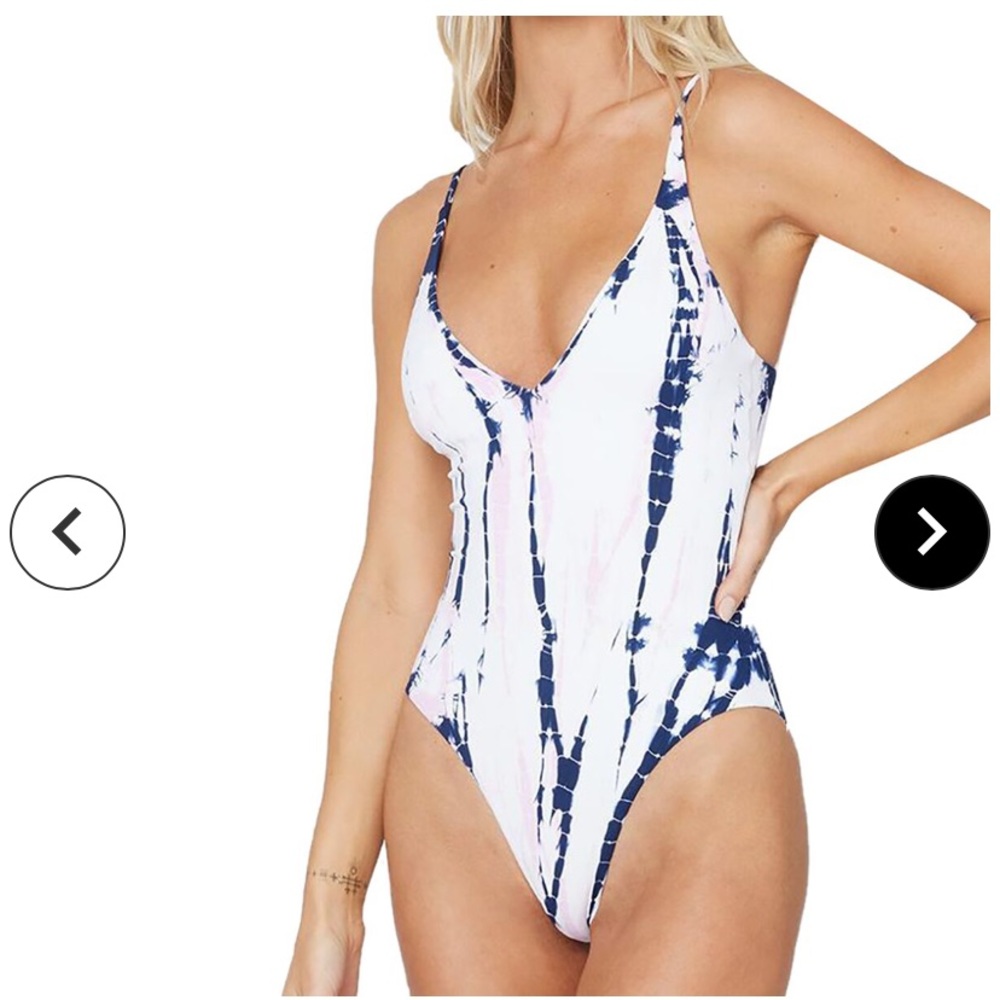 Gianna Print Classic One Piece Swimsuit - Picture 3 of 7
